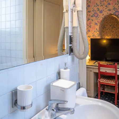 Hotel Giustizia 3*