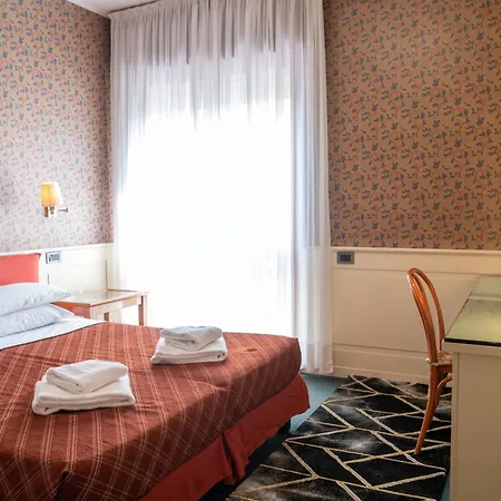 Giustizia Hotel 3*